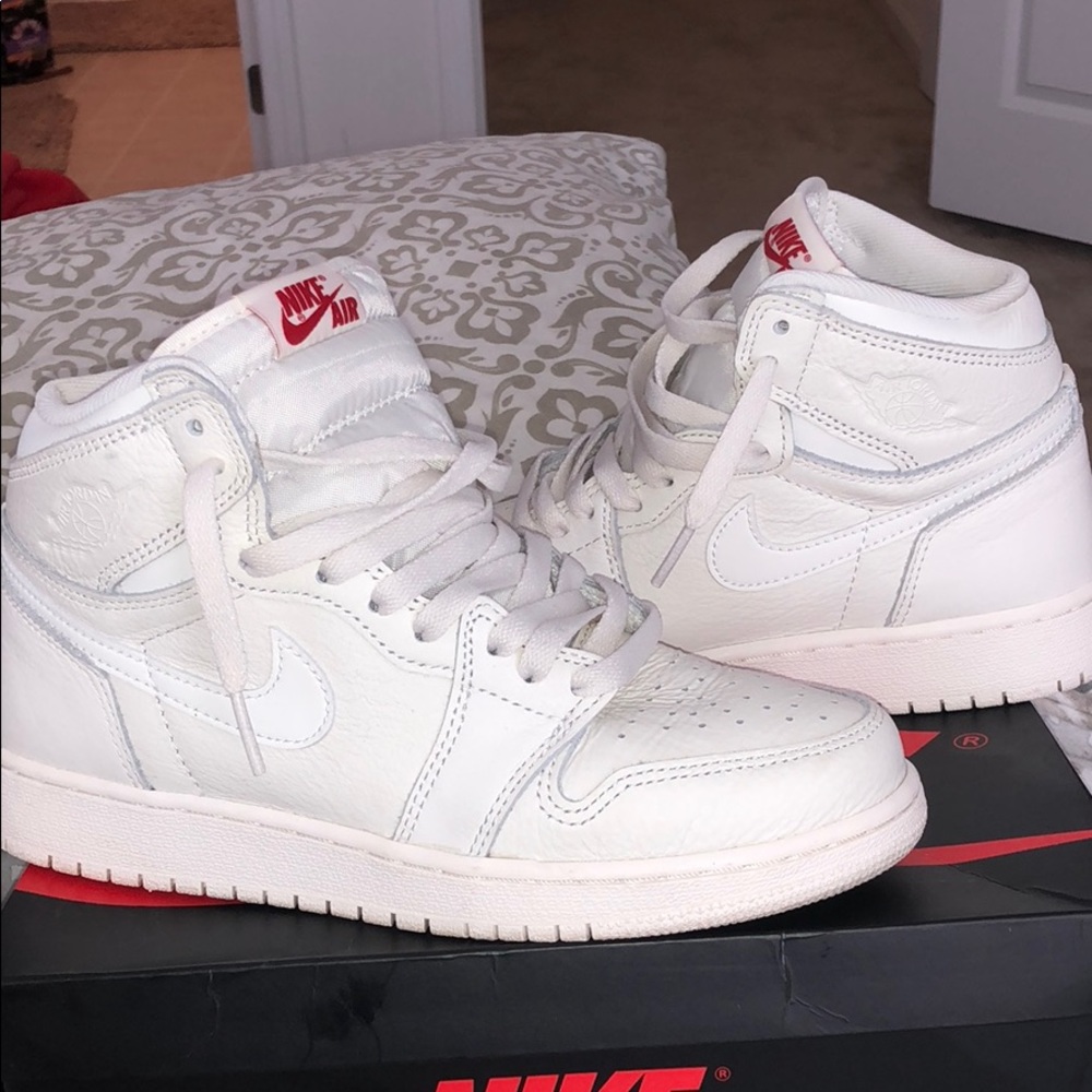 AIR JORDAN 1 RETRO HIGH OG BG SAIL/UNIVERSITY RED